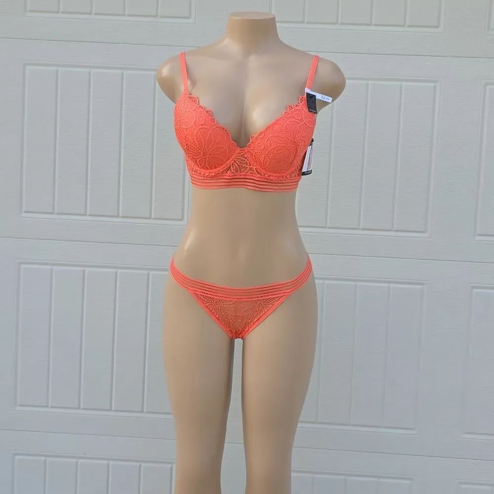 BRAND NEW FRENCH AFFAIR LACE BRA & PANTY SET